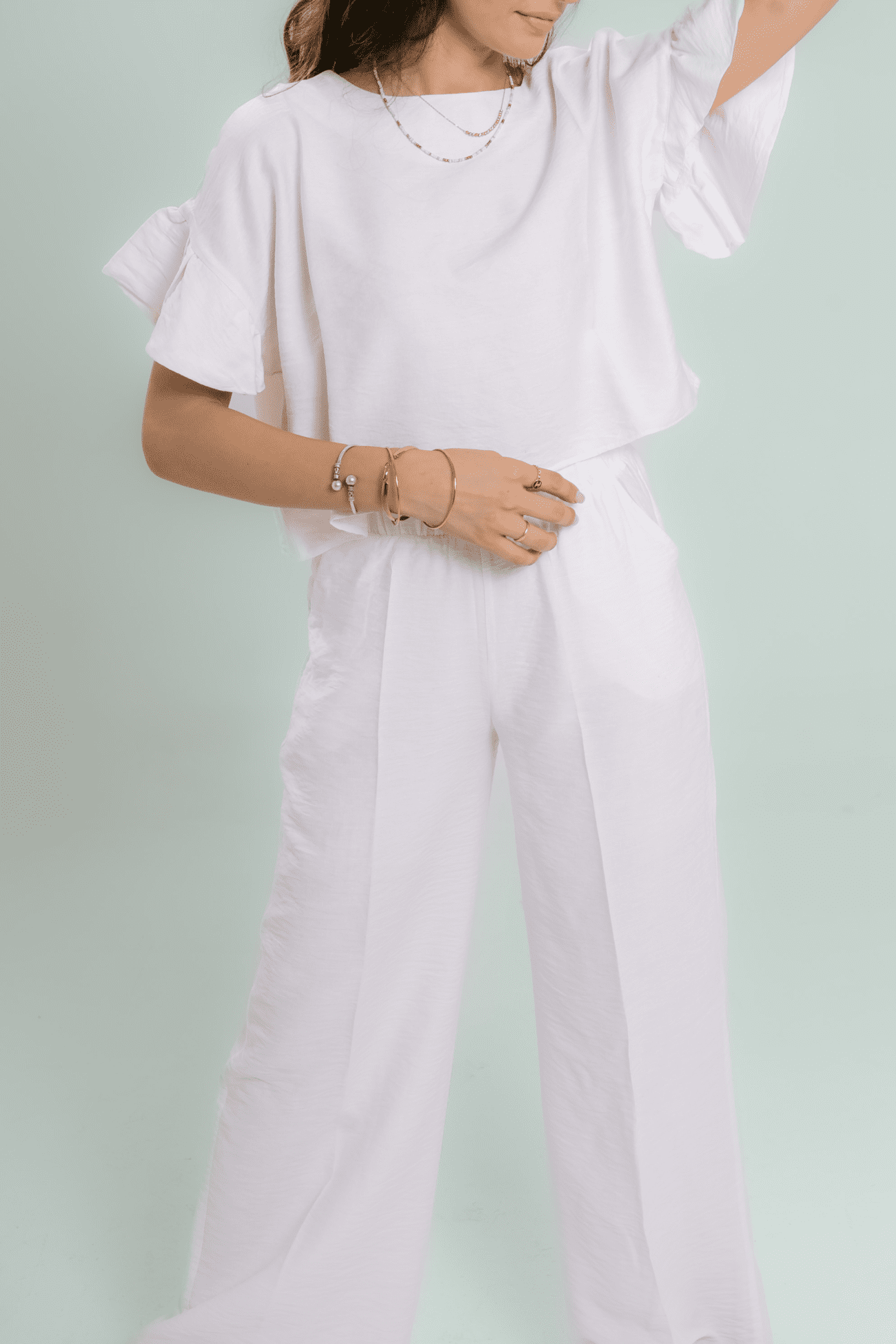 White Breeze Half-Sleeve Set - Image 3