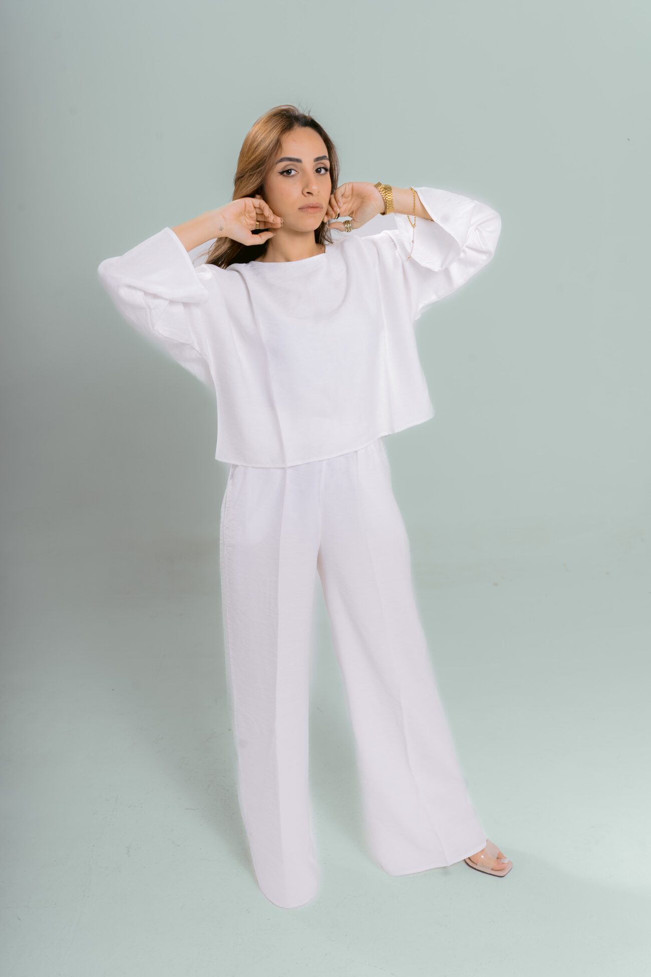 White Breeze Sleeved Set