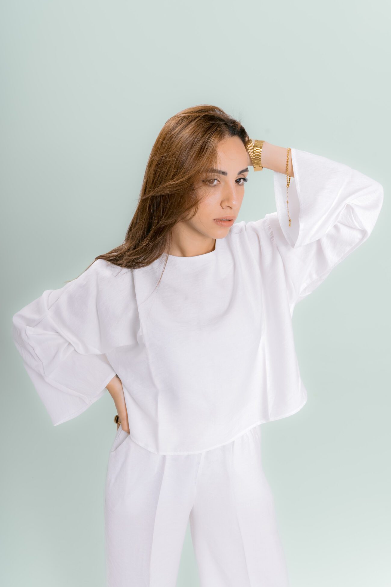 White Breeze Sleeved Set - Image 6