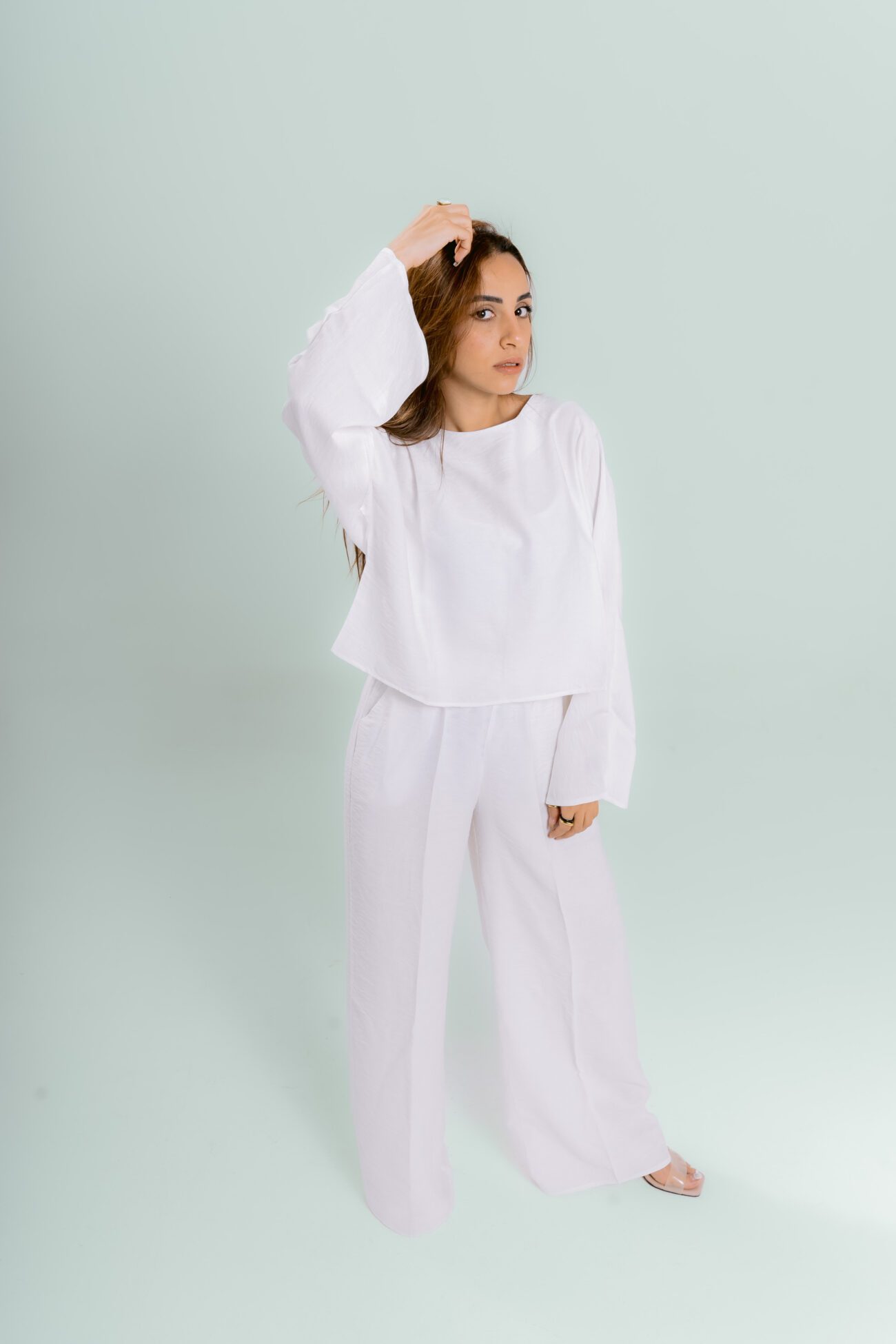 White Breeze Sleeved Set - Image 2