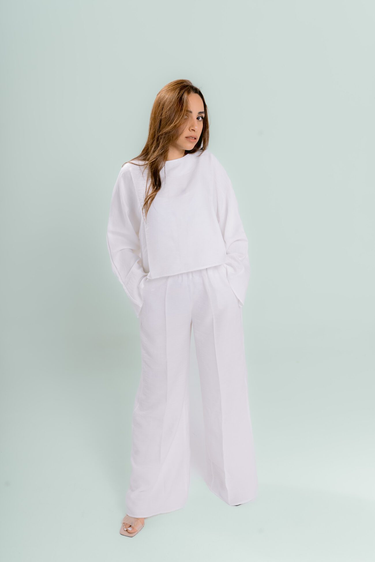 White Breeze Sleeved Set - Image 4