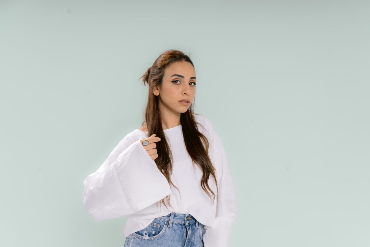 White Breeze Sleeved Crop Top